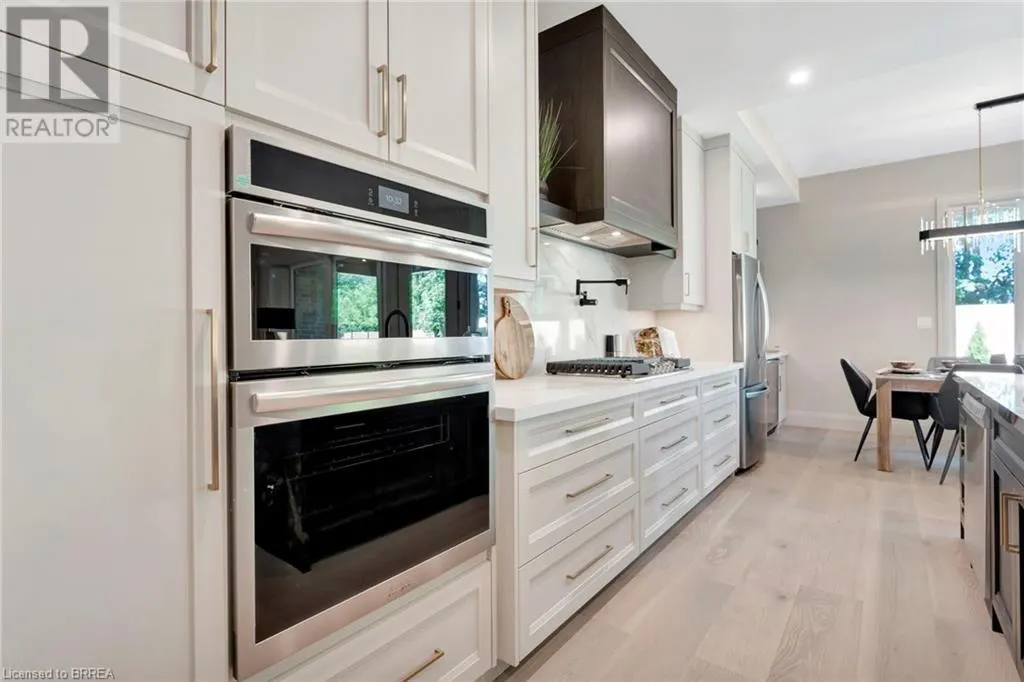 157 PARKSIDE Drive