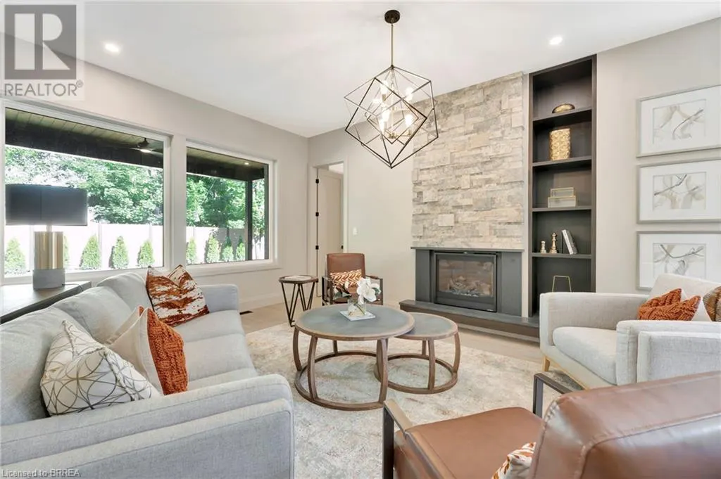 157 PARKSIDE Drive