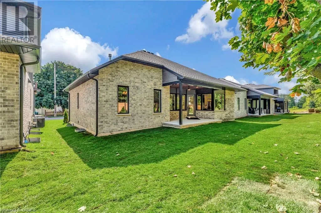 157 PARKSIDE Drive