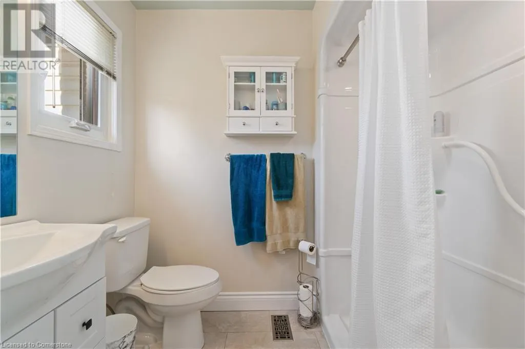 14 MEADOWBROOK Lane