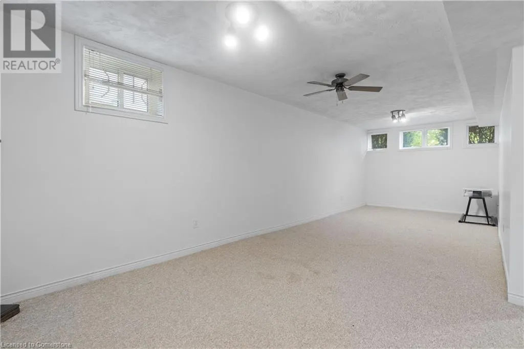 14 MEADOWBROOK Lane
