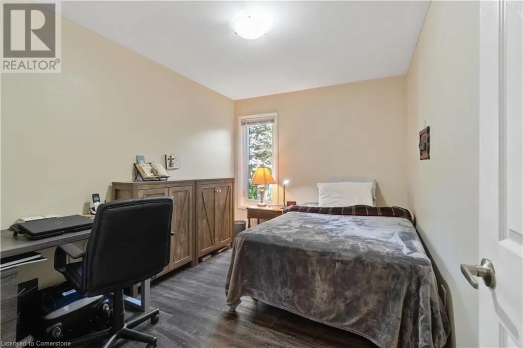 14 MEADOWBROOK Lane