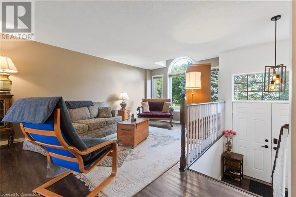 14 MEADOWBROOK Lane