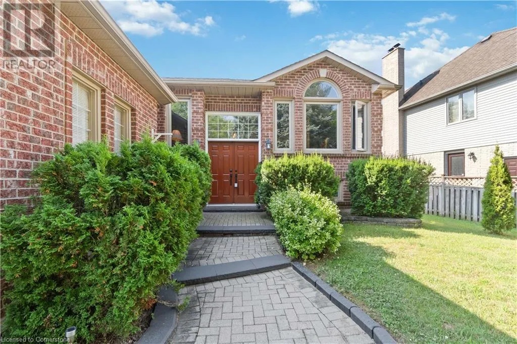 14 MEADOWBROOK Lane