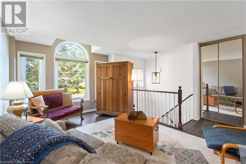 14 MEADOWBROOK Lane