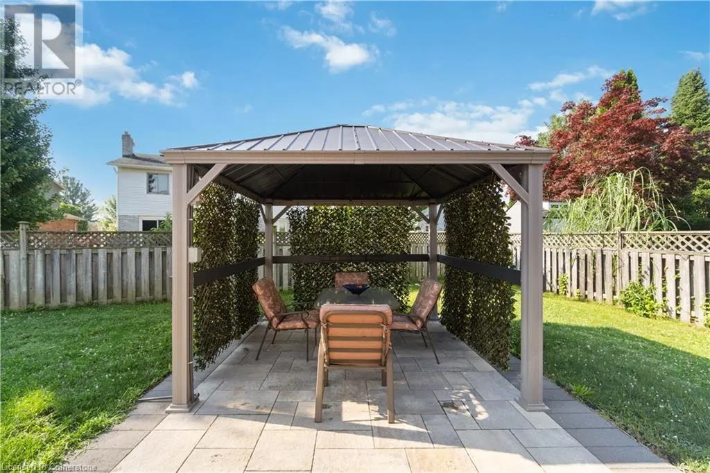14 MEADOWBROOK Lane