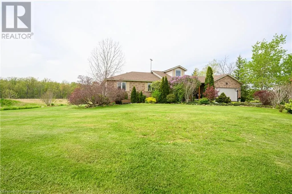 390 MOUNTAIN Road