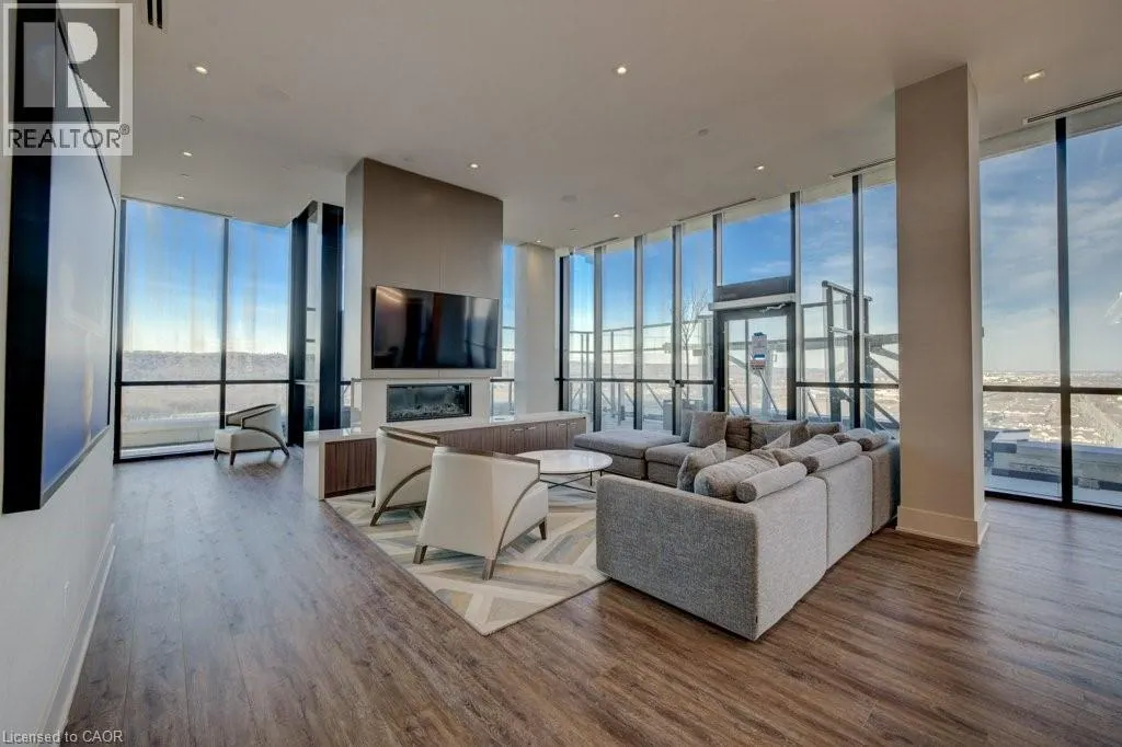 385 WINSTON Road Unit# 806, #806