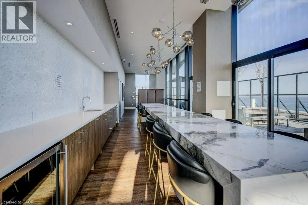 385 WINSTON Road Unit# 806, #806