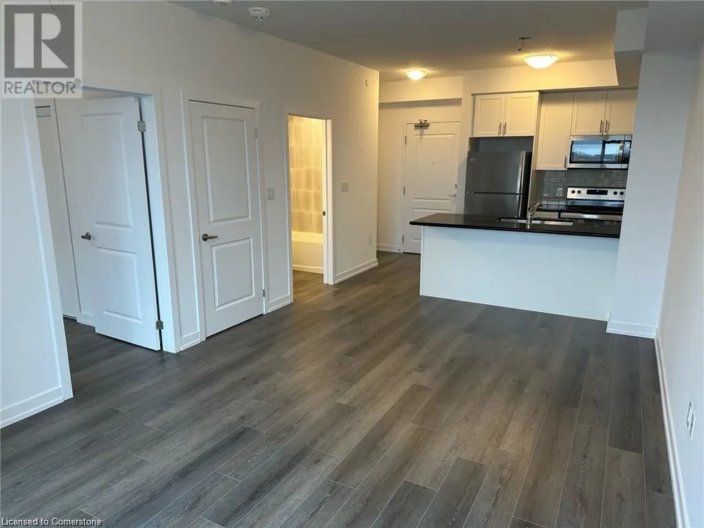 470 DUNDAS Street E Unit# 304, #304