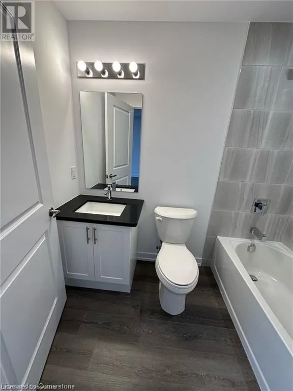 470 DUNDAS Street E Unit# 304, #304
