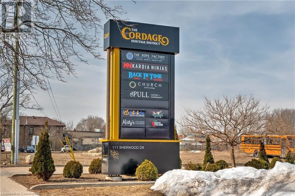 111 SHERWOOD Drive Unit# 8-9, #8-9