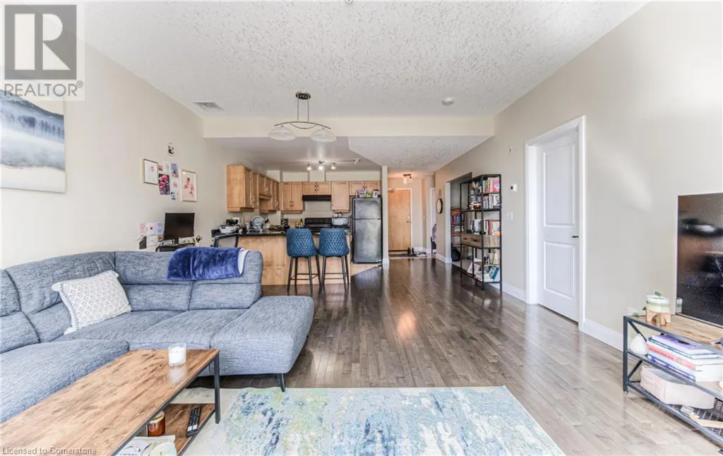 165 DUKE Street E Unit# 106, #106