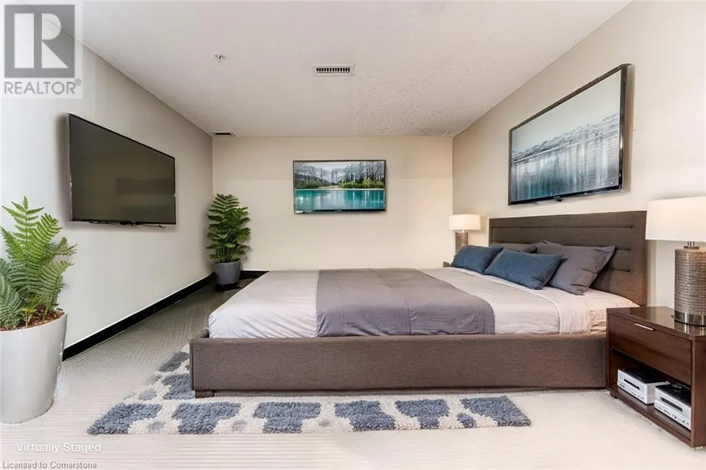 165 DUKE Street E Unit# 106, #106