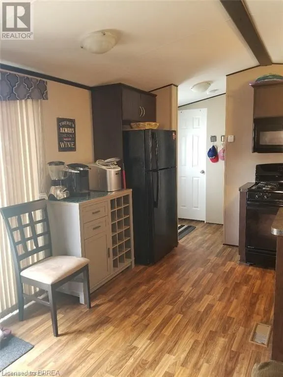 1501 LINE 8 Road Unit# 350, #350