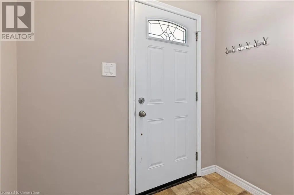 115 CEDARHILL Crescent