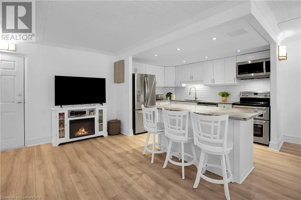 20 JOHN Street Unit# 202, #202