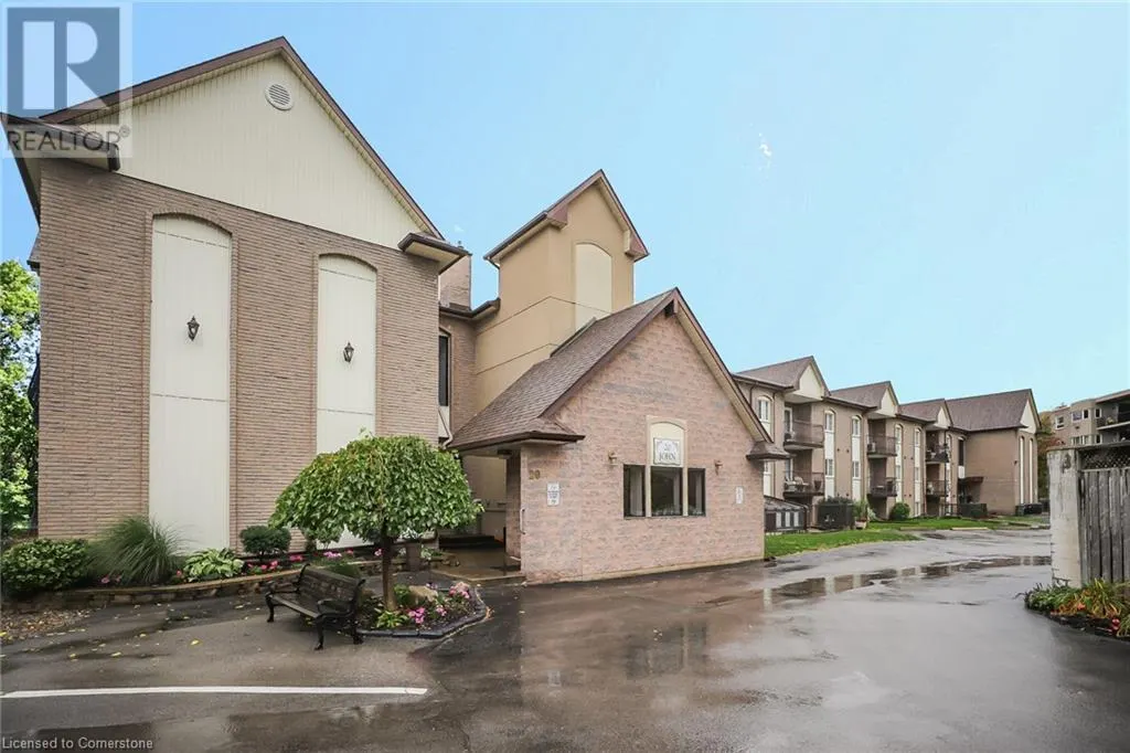 20 JOHN Street Unit# 202, #202