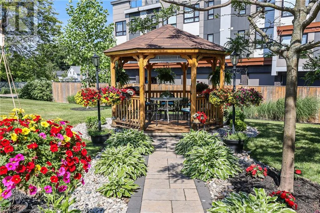 20 JOHN Street Unit# 202, #202