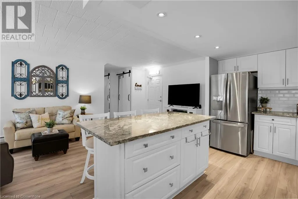 20 JOHN Street Unit# 202, #202