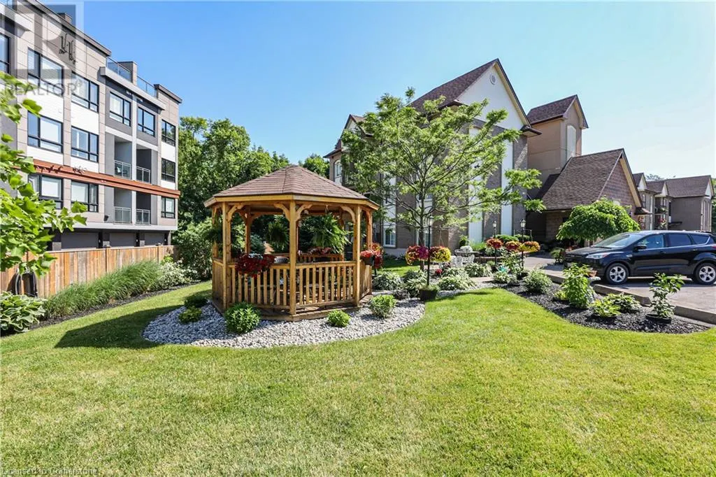 20 JOHN Street Unit# 202, #202
