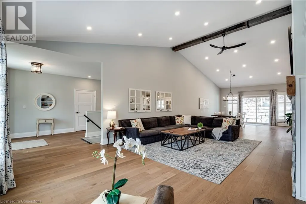 14 SULLIVAN'S Lane