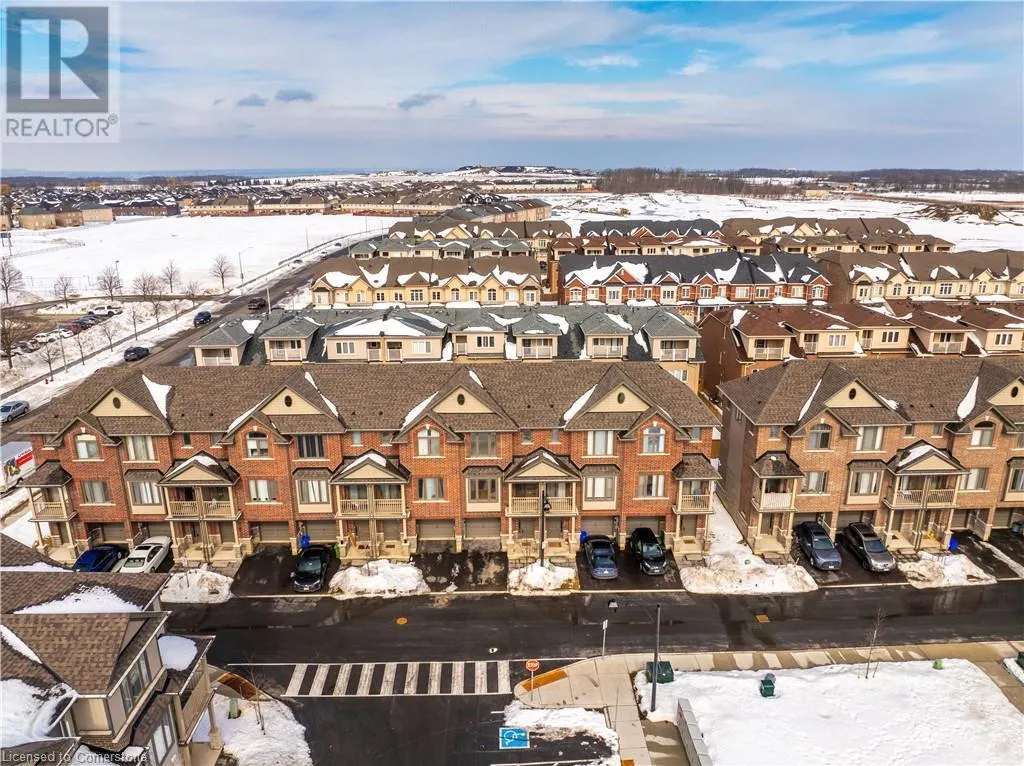 19 PICARDY Drive Unit# 7, #7