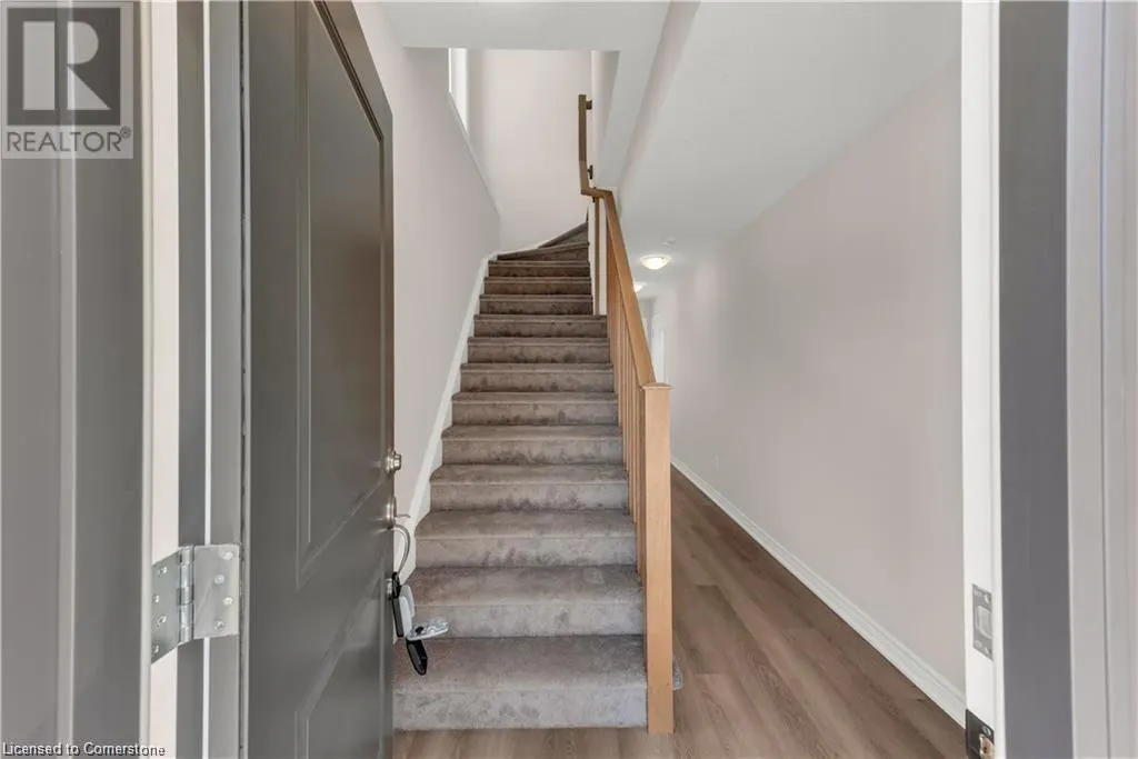 19 PICARDY Drive Unit# 7, #7