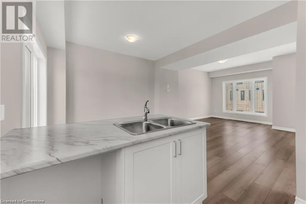 19 PICARDY Drive Unit# 7, #7