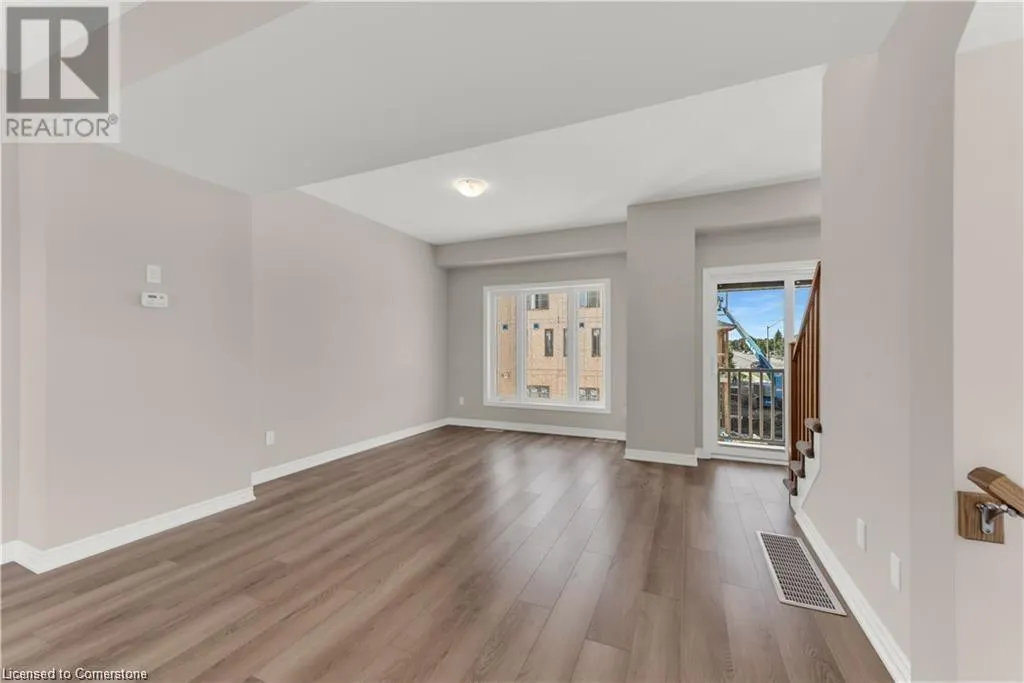 19 PICARDY Drive Unit# 7, #7