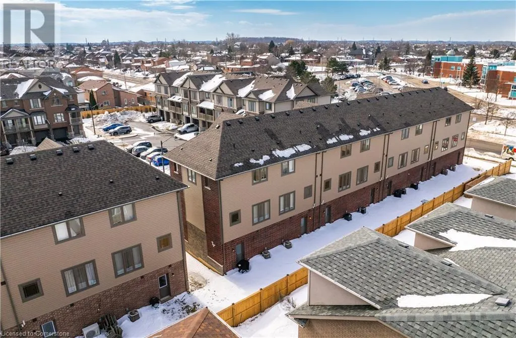 19 PICARDY Drive Unit# 7, #7
