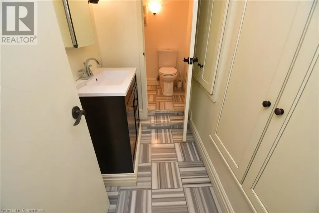 329 KING Street E Unit# 1, #1