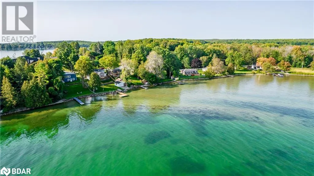 47 MOON POINT Drive