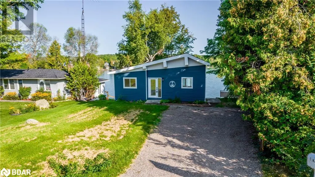 47 MOON POINT Drive