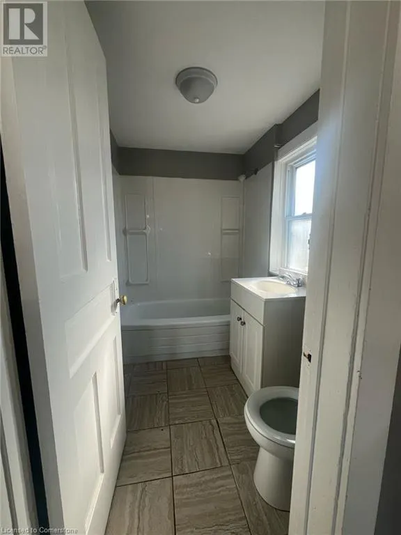 255 JARVIS Street Unit# 2, #2