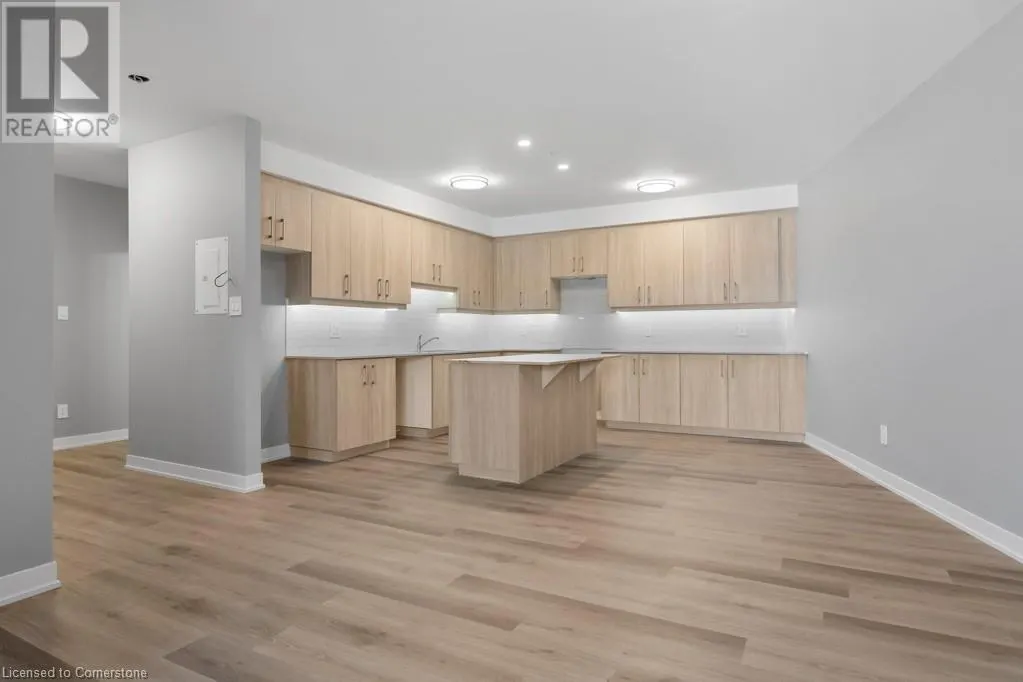 5002 KING Street Unit# 208, #208
