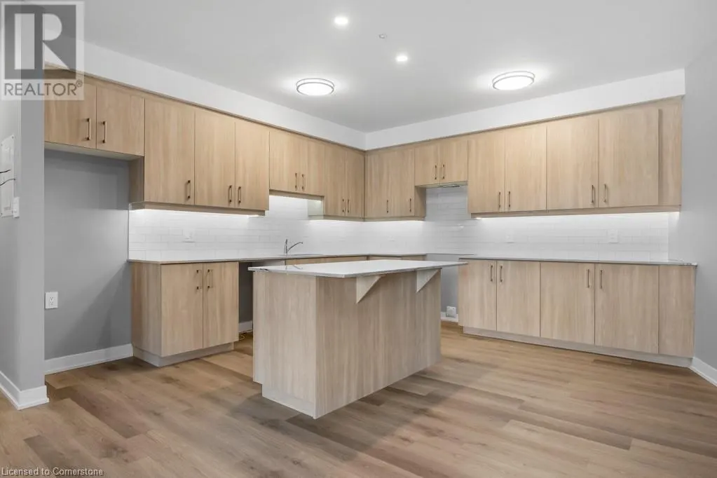 5002 KING Street Unit# 208, #208