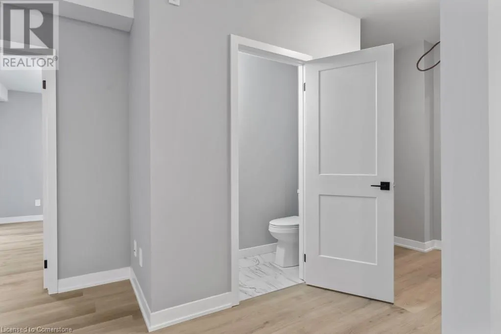 5002 KING Street Unit# 208, #208