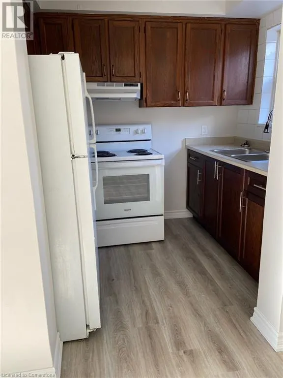 314 LAKESHORE Road W