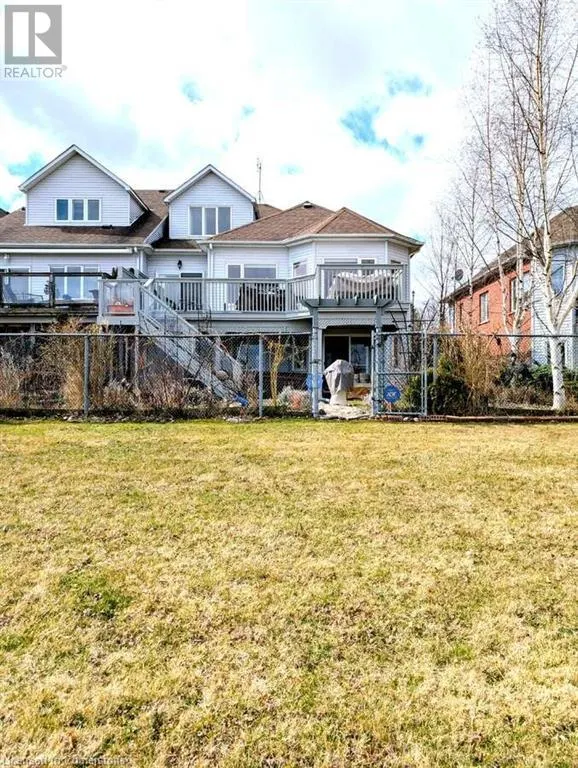44 MORRISON Crescent