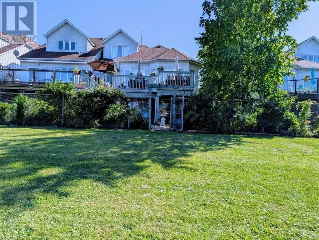 44 MORRISON Crescent