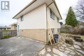 48 LARCHWOOD Circle