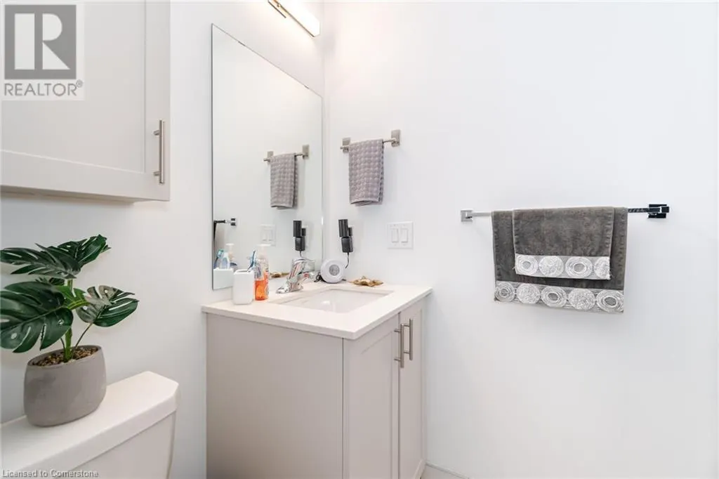 1085 DOUGLAS MCCURDY Common Unit# 111, #111