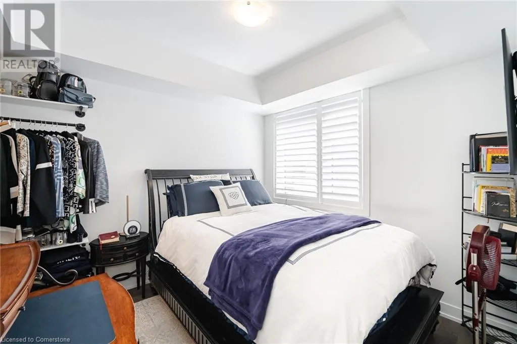 1085 DOUGLAS MCCURDY Common Unit# 111, #111
