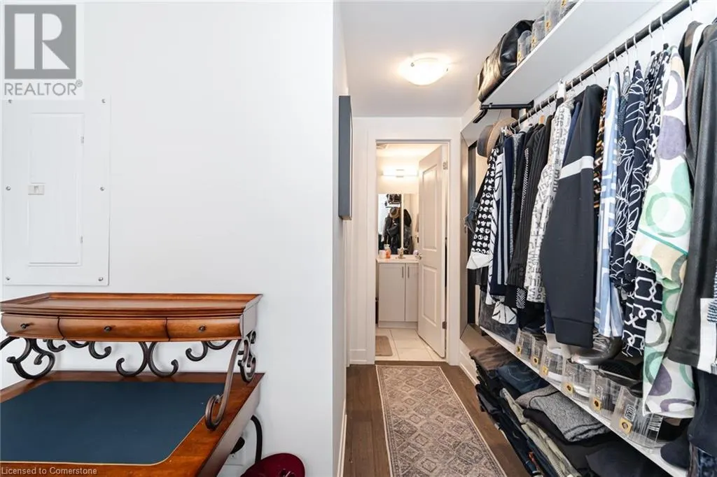 1085 DOUGLAS MCCURDY Common Unit# 111, #111
