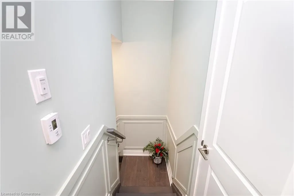 1085 DOUGLAS MCCURDY Common Unit# 111, #111