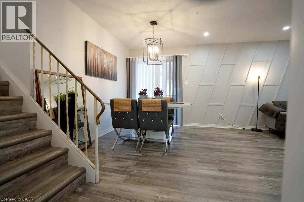 147 MURIEL Crescent