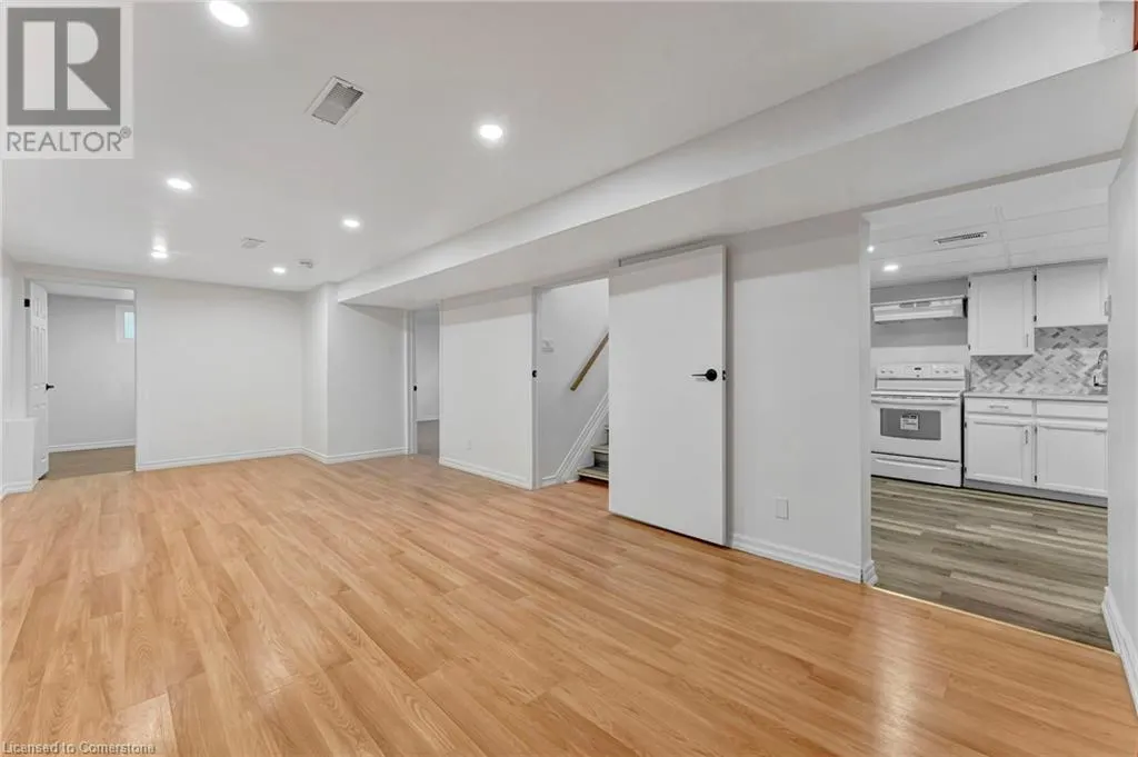 216 SIOUX Road