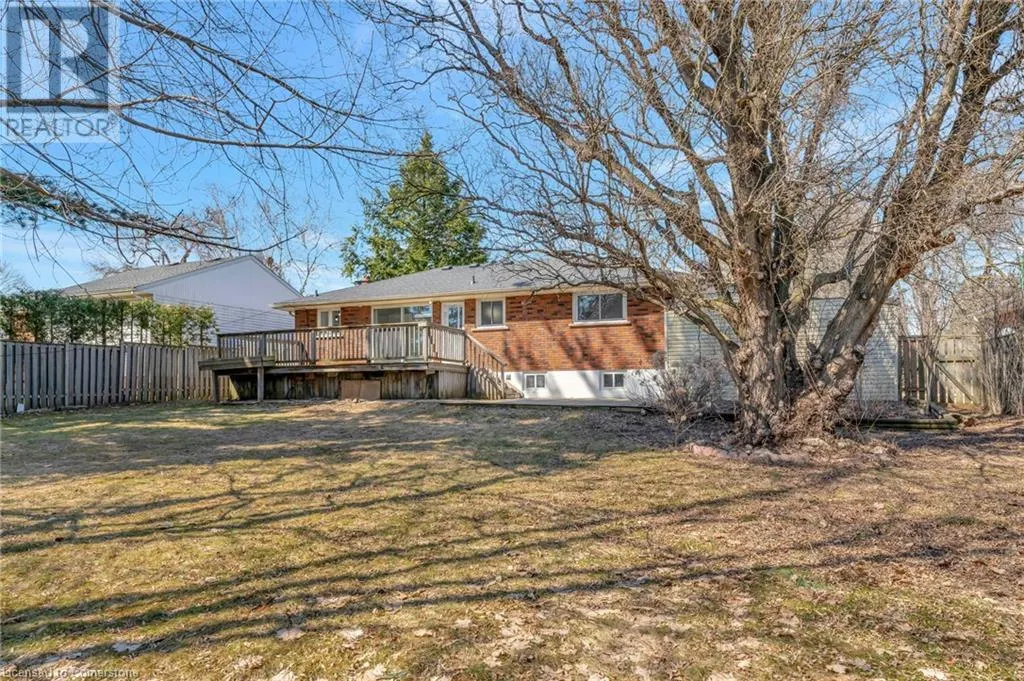 216 SIOUX Road