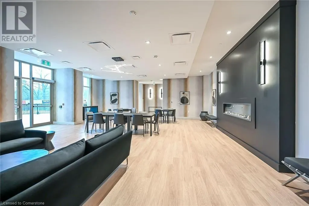 2750 KING Street E Unit# 706, #706